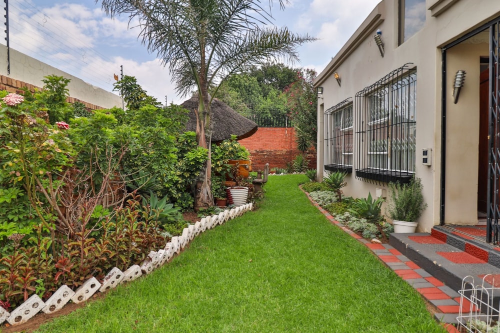 House for sale in Eldorado Park - 1GV1640889 House for sale in Eldorado Park - 1GV1640889