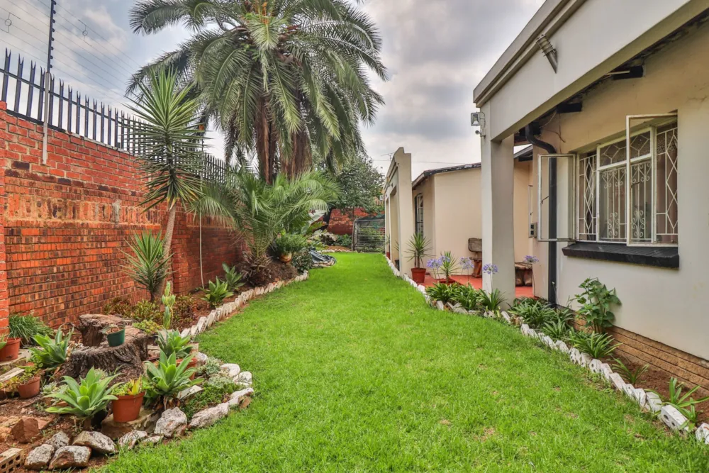 House sold in Eldorado Park - 1GV1640889