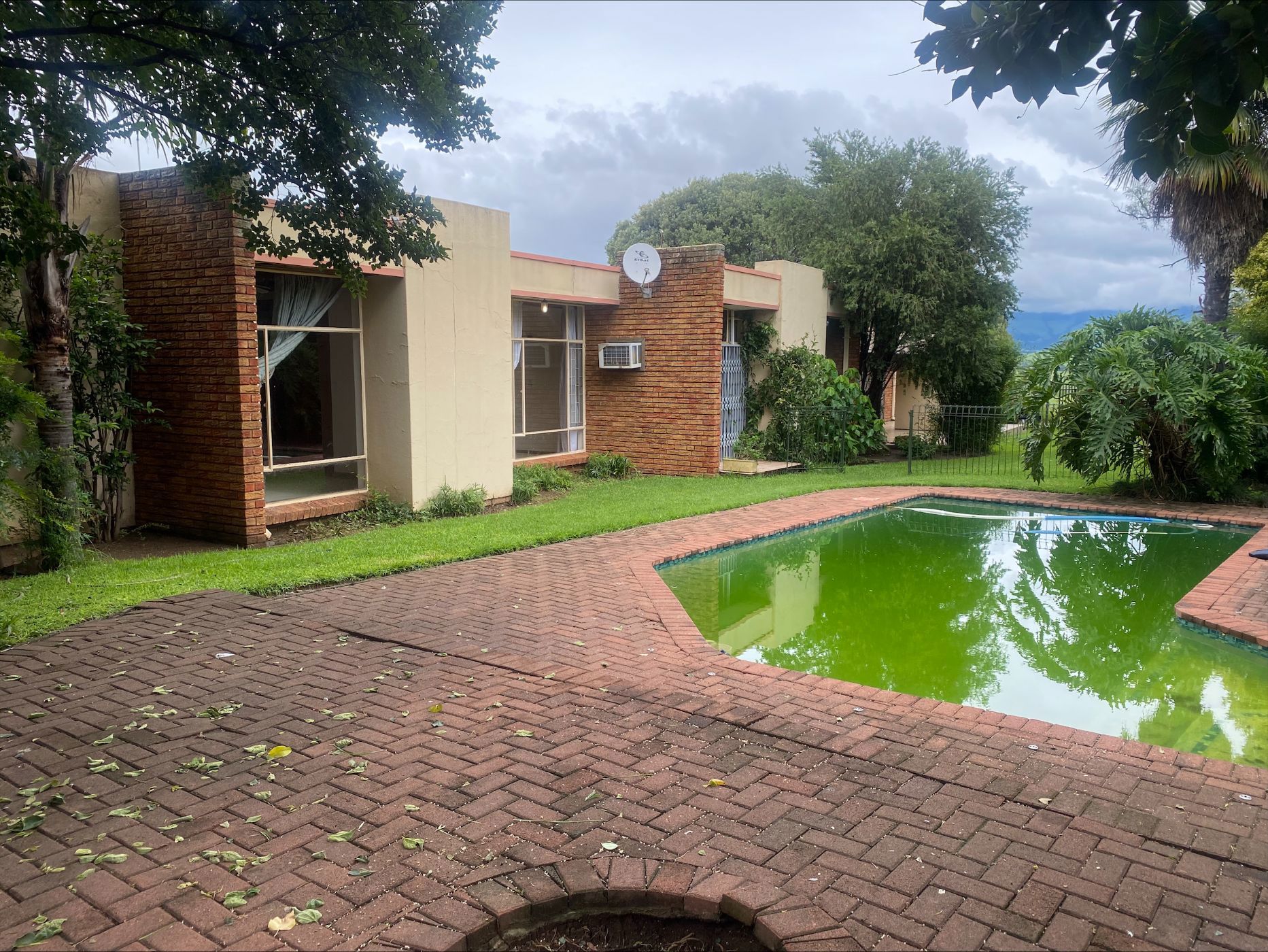 House to rent in Amiel Park - 1NW1726197