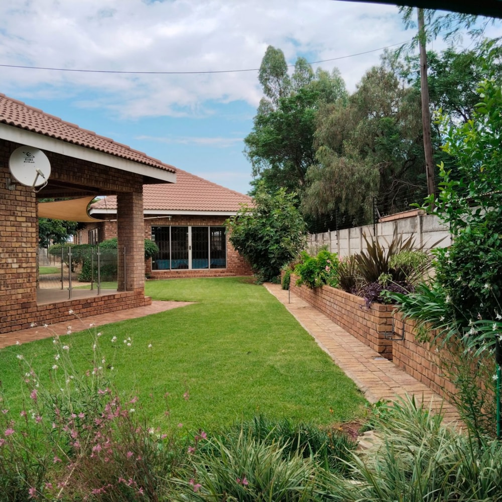 House sold in Henley on Klip - 1VT1641705 House sold in Henley on Klip - 1VT1641705