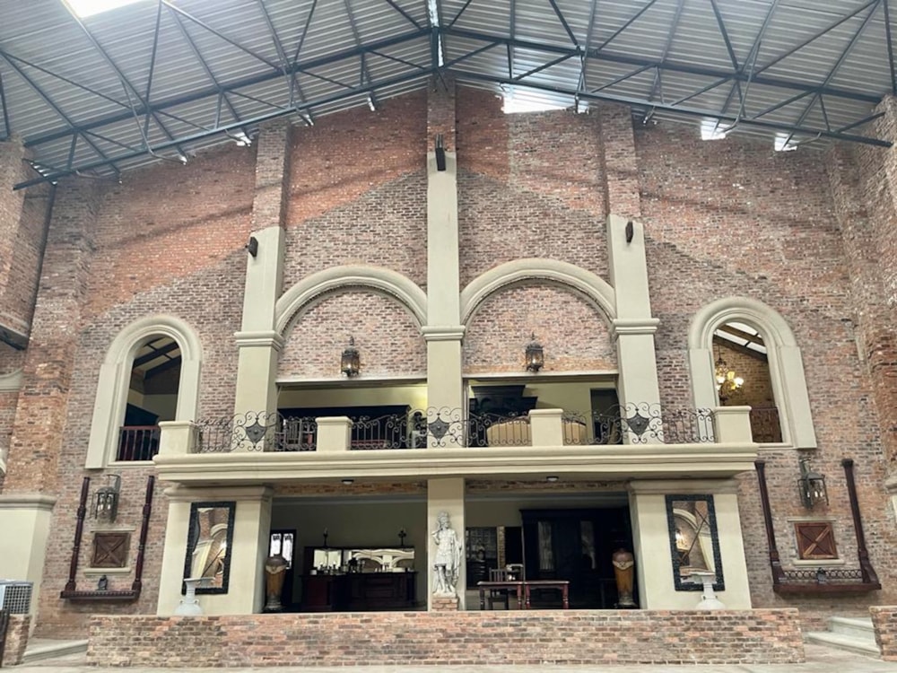 Function venue for sale in Kameeldrift East - PT1641703 Function venue for sale in Kameeldrift East - PT1641703