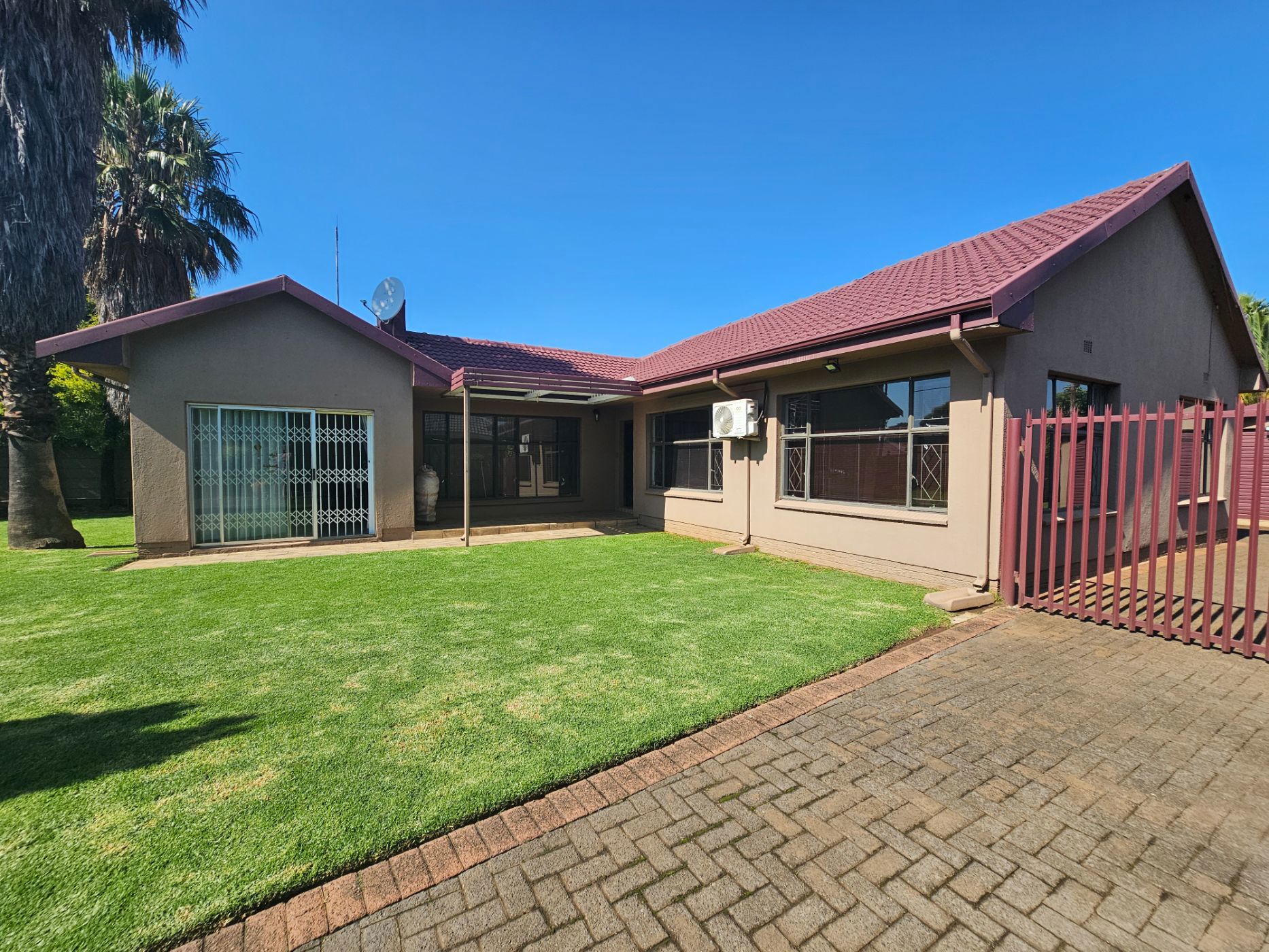 House for sale in Risiville - 1VT1733372