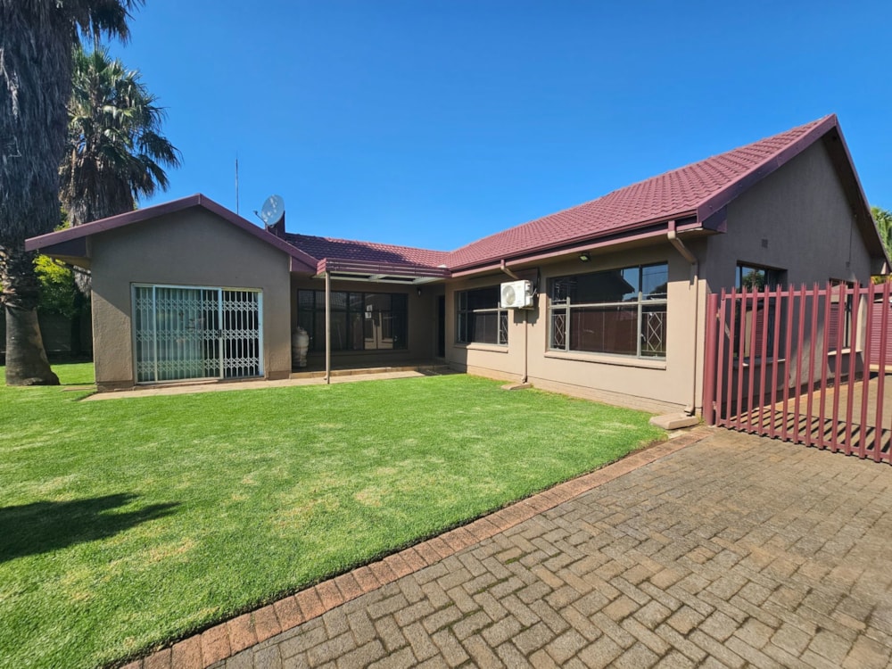 House for sale in Risiville - 1VT1733372