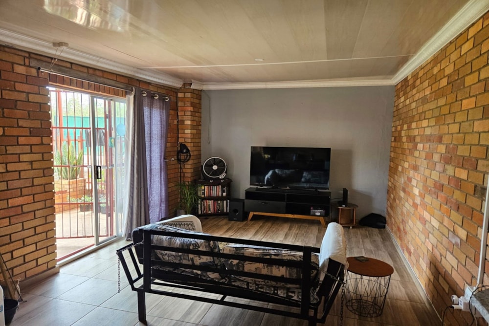 Apartment to rent in Dibeng, Kathu - 1RN1749949