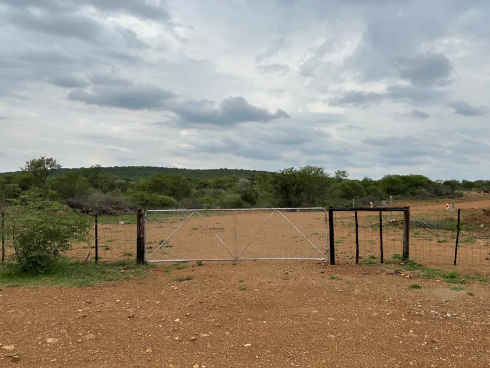 Residential vacant land for sale in Sentlhane, Botswana - 3BO1642096 Residential vacant land for sale in Sentlhane, Botswana - 3BO1642096