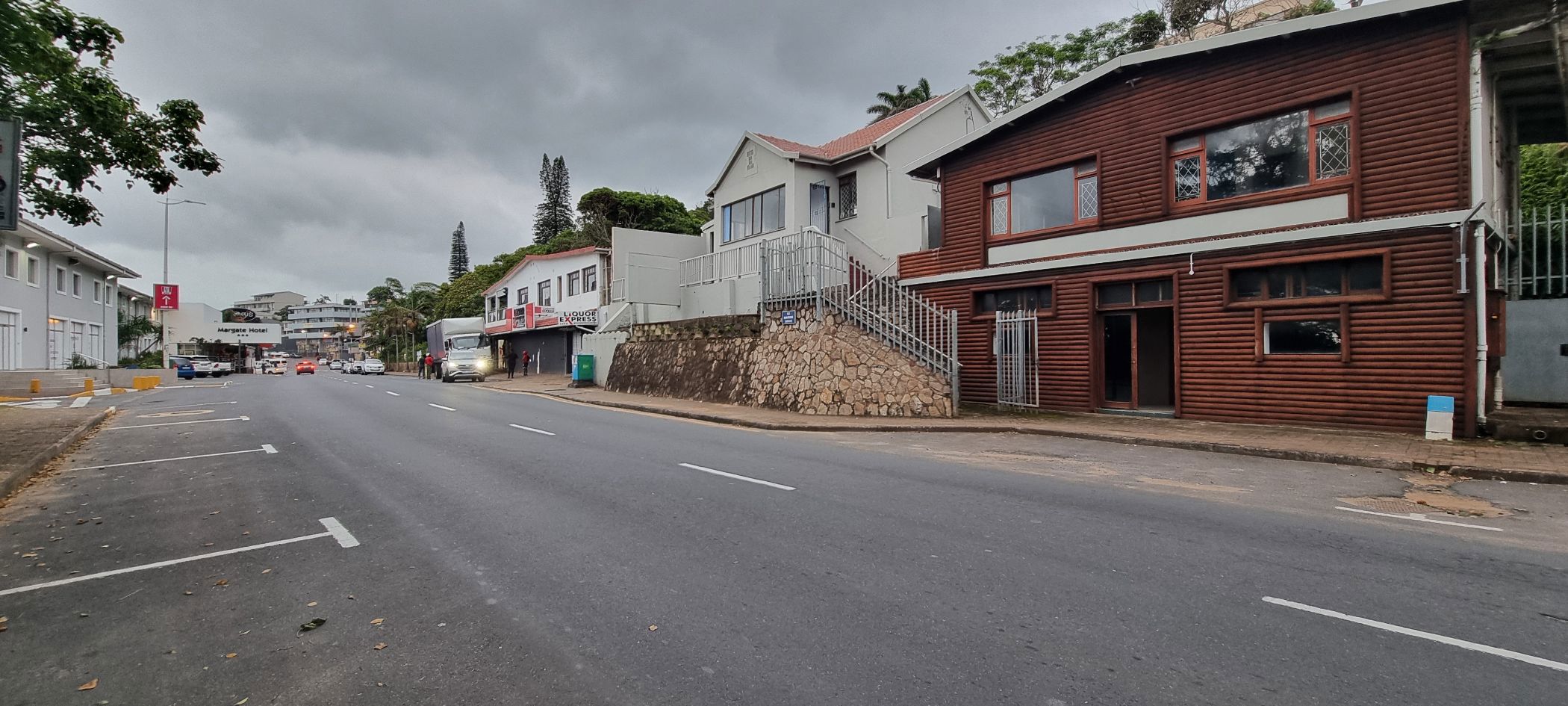 Commercial Building for sale in Margate - 1PX1642073