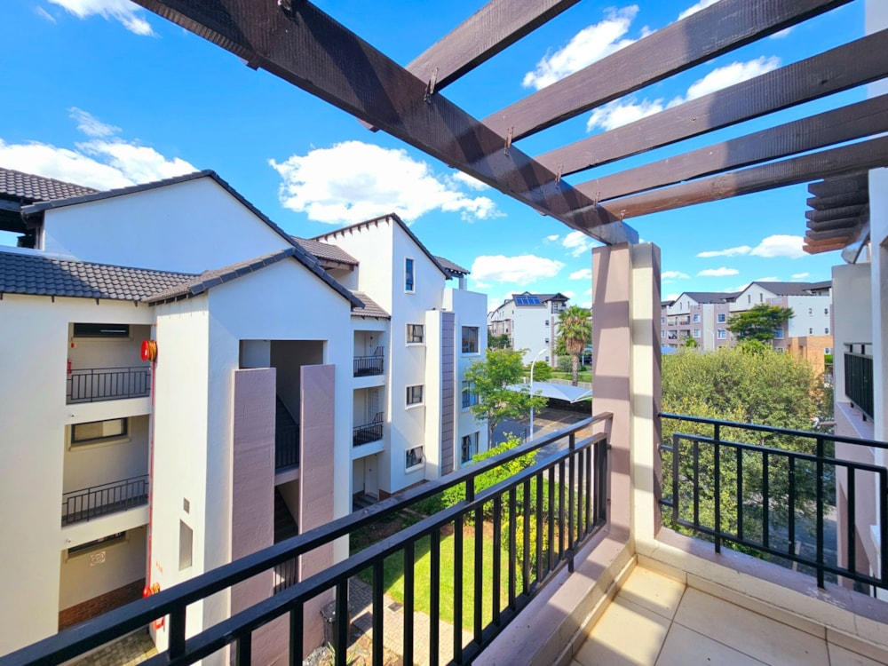 Bachelor apartment to rent in Dainfern Area - FYL1728583