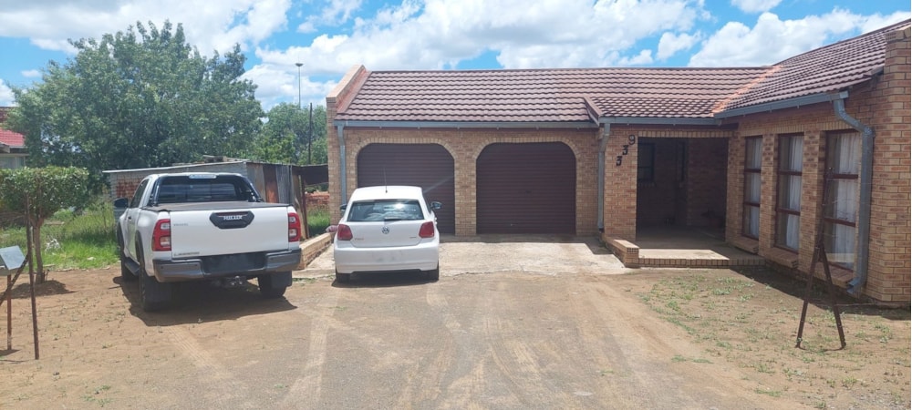 House for sale in Botshabelo - 1BX1642253