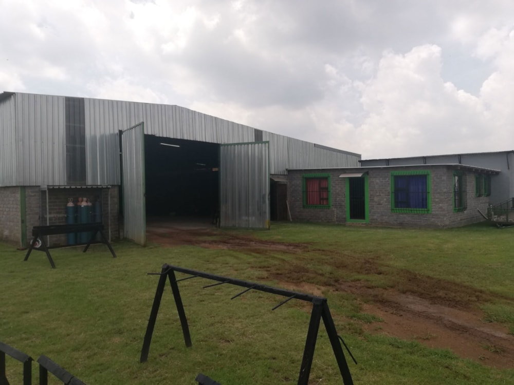 Smallholding for sale in Helderstrome - 1VT1739996