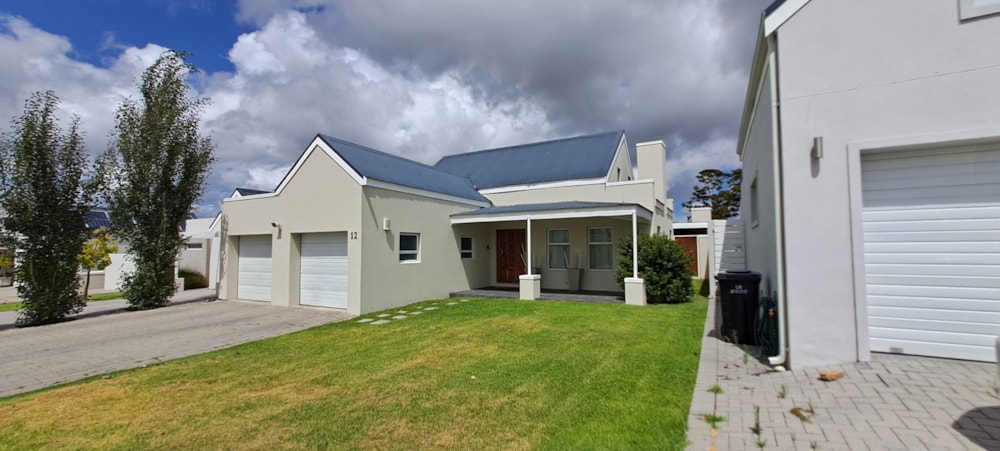 House for sale in Silwerstrand Golf and River Estate - MG1700631 House for sale in Silwerstrand Golf and River Estate - MG1700631