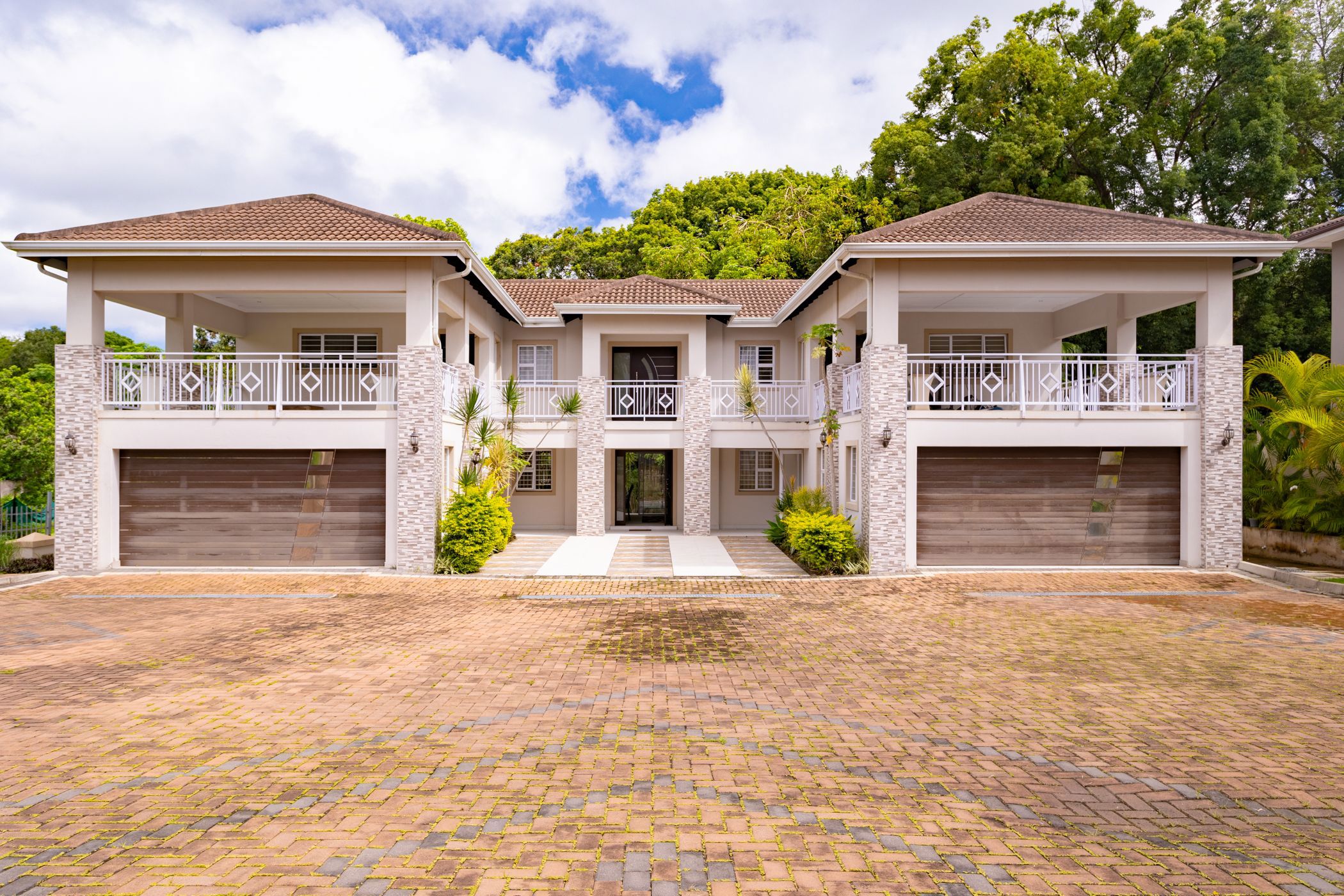 Apartment to rent in Beverley Hills, Westville - 1WS1642715