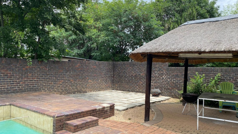 House for sale in Sharon Park - 1SP1642794