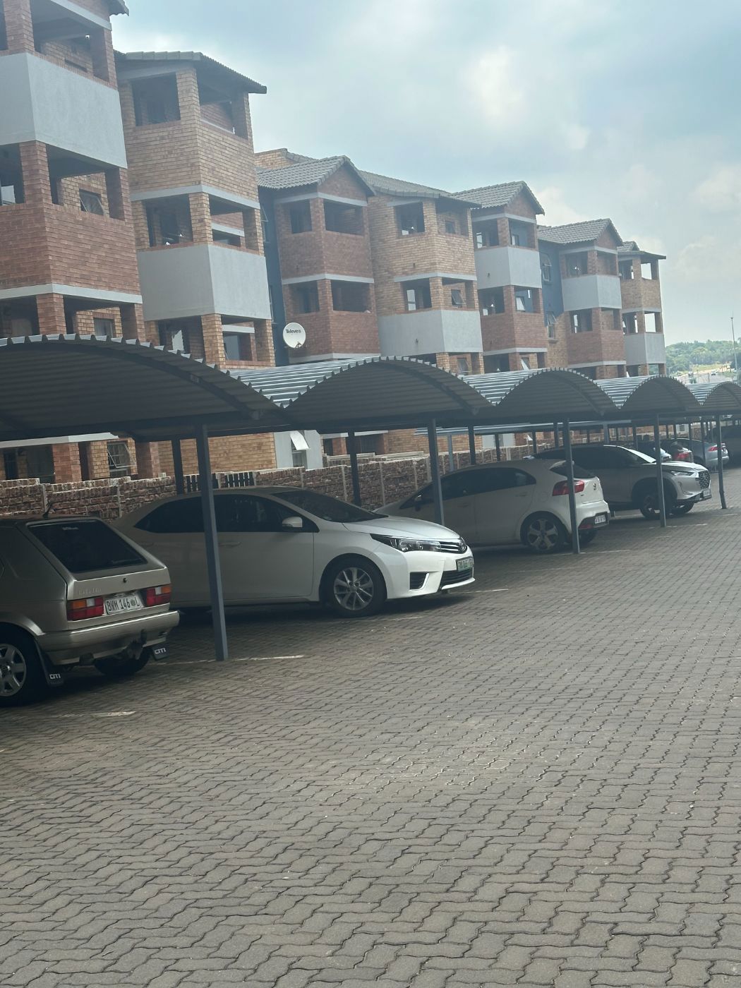 Bachelor apartment for sale in Heuweloord - CN1642804