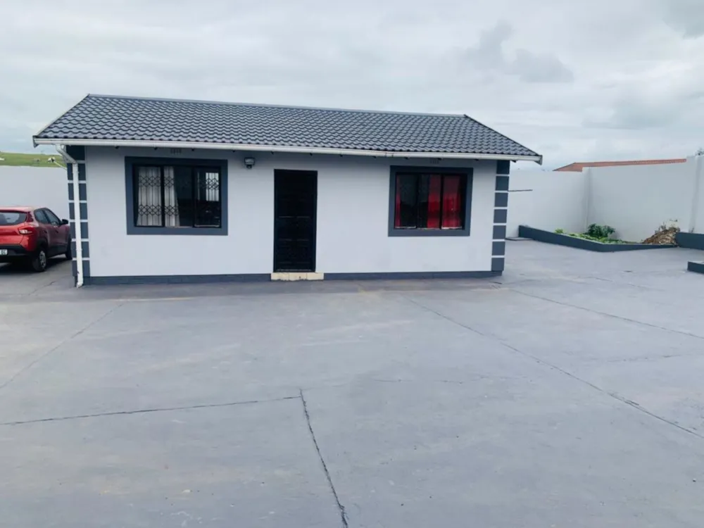 House let in Mthatha Central - 1MH1721262