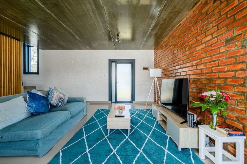 Double-storey house for sale in Parsons Vlei - 1PLZ1642956 Double-storey house for sale in Parsons Vlei - 1PLZ1642956