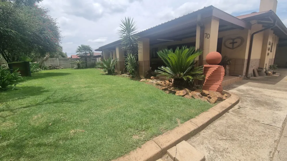 House to rent in Vanderbijlpark SE 1 - 1VT1755375 House to rent in Vanderbijlpark SE 1 - 1VT1755375