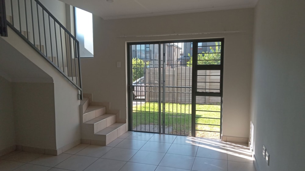 Double-storey cluster for sale in Albertsdal - 1AB1645723