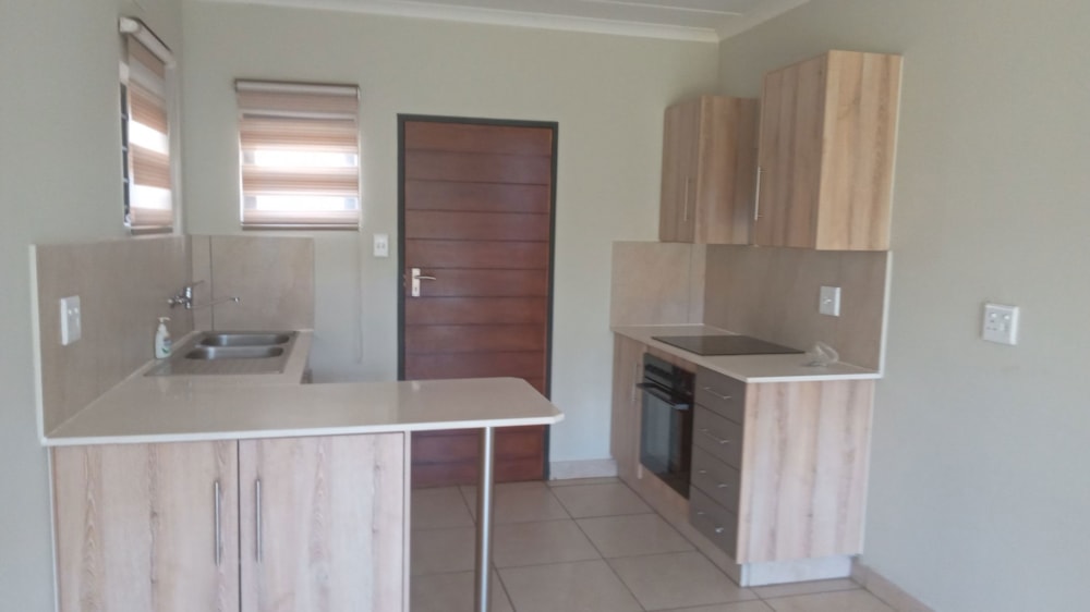 Double-storey cluster for sale in Albertsdal - 1AB1645723