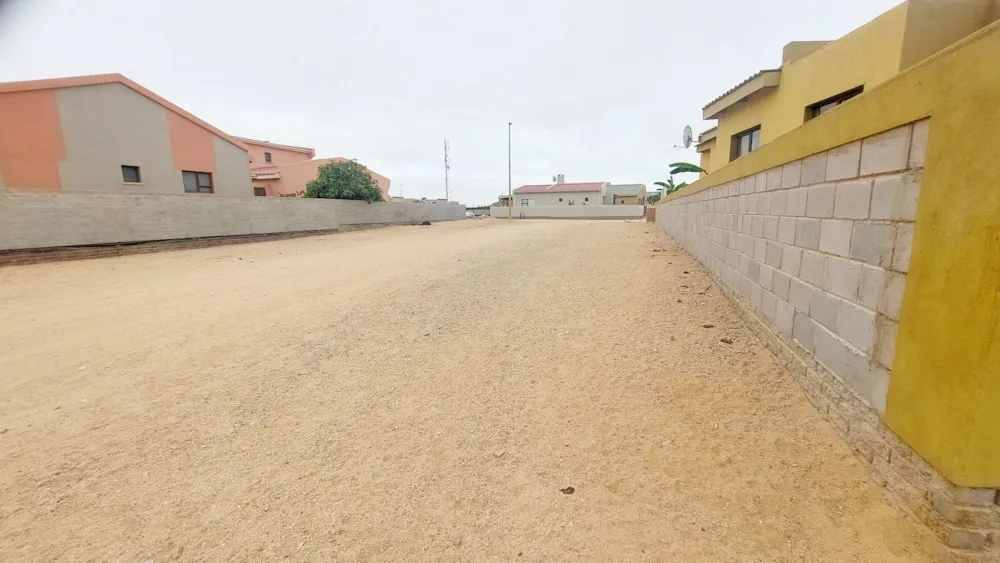 Vacant land for sale in Henties Bay, Namibia - 3NM1643325 Vacant land for sale in Henties Bay, Namibia - 3NM1643325