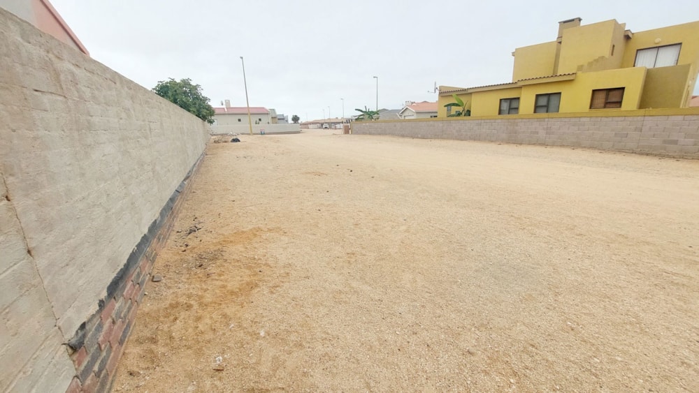 Vacant land for sale in Henties Bay, Namibia - 3NM1643325 Vacant land for sale in Henties Bay, Namibia - 3NM1643325