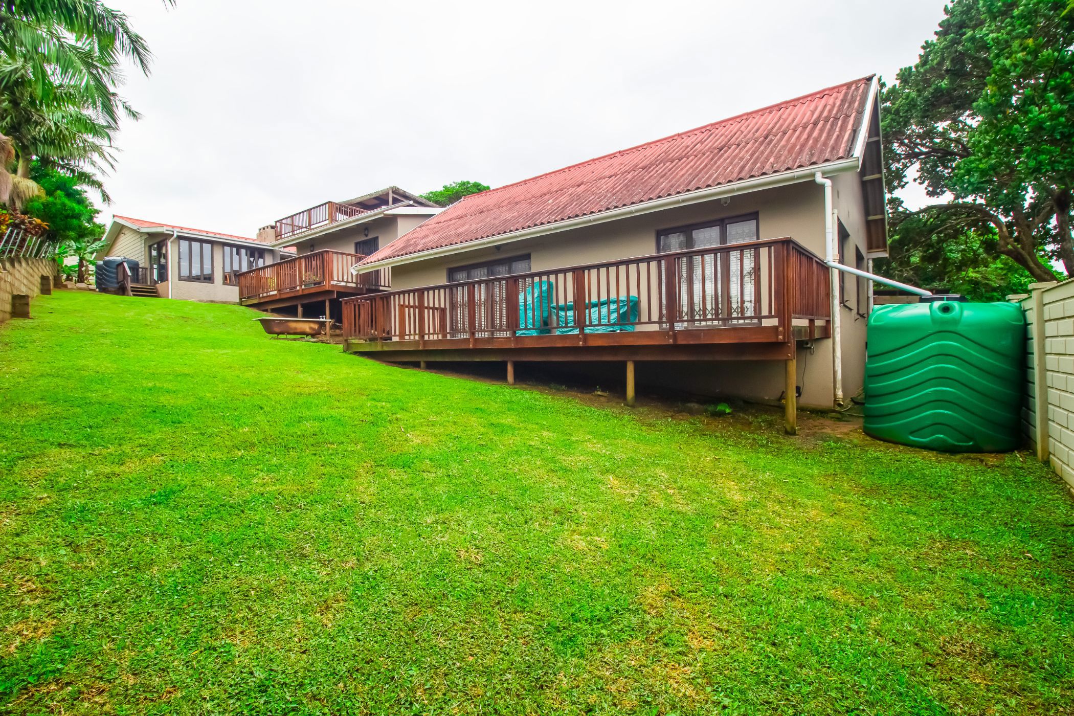 House for sale in Port Edward - 1PD1643346