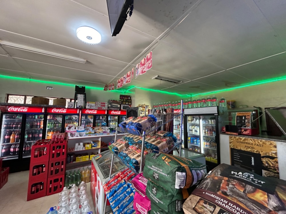 Commercial Building for sale in West End , Kimberley - 1KJ1643489