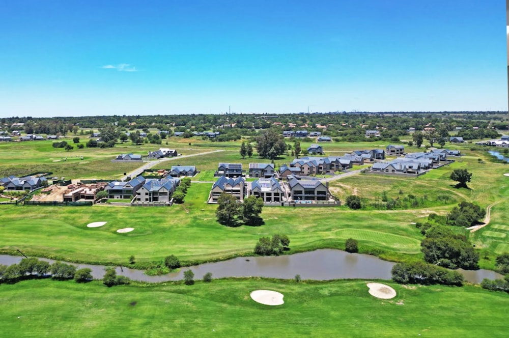 House for sale in Heron Banks Golf Estate - 1VT1643537