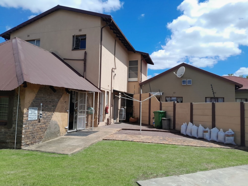 House for sale in Middelburg Central (Mpumalanga Central)  - 1MD1698751