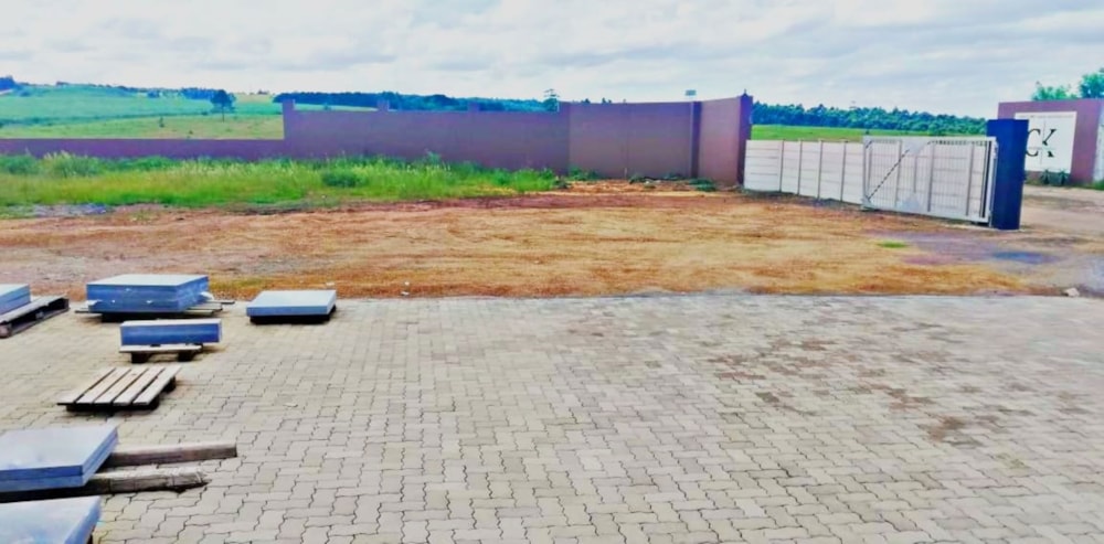 Commercial industrial property for sale in Margate - 1PX1643898