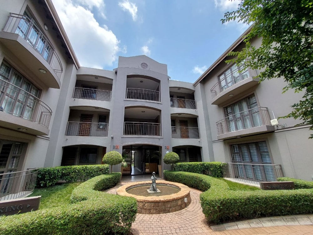 Bachelor apartment to rent in Hatfield - PTL1643784