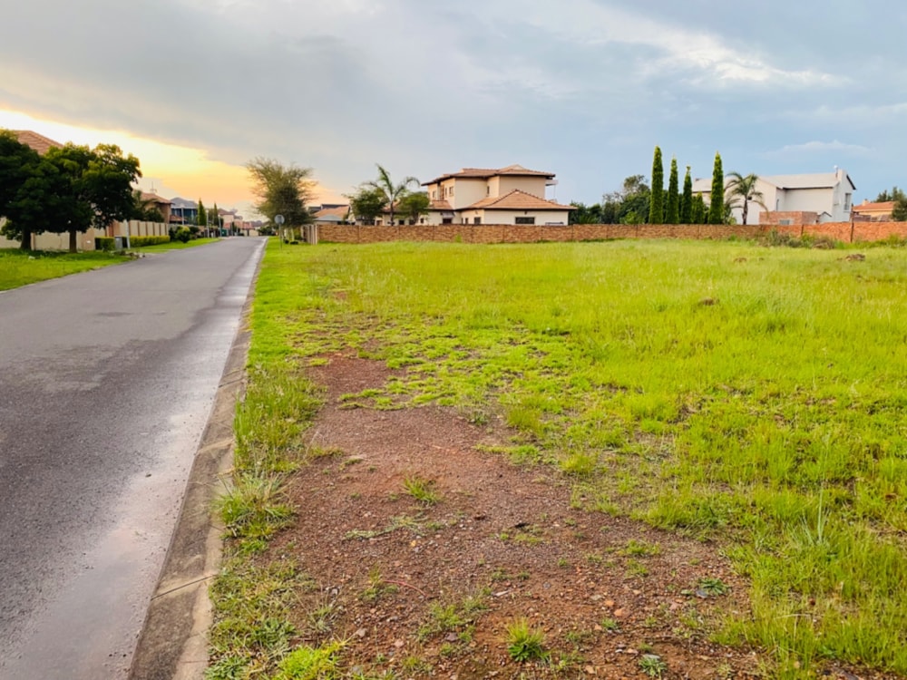 Vacant land sold in Reyno Ridge - 1WD1643830 Vacant land sold in Reyno Ridge - 1WD1643830