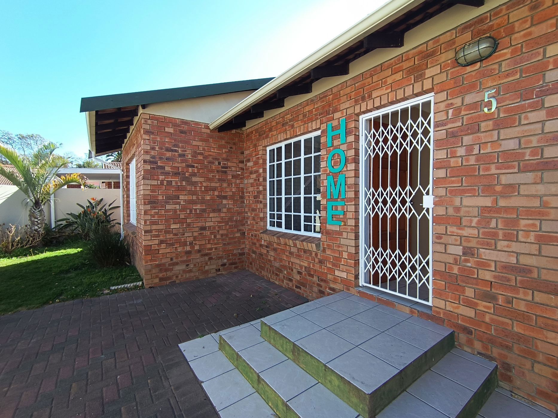 Townhouse sold in Schuinshoogte - 1NW1692716