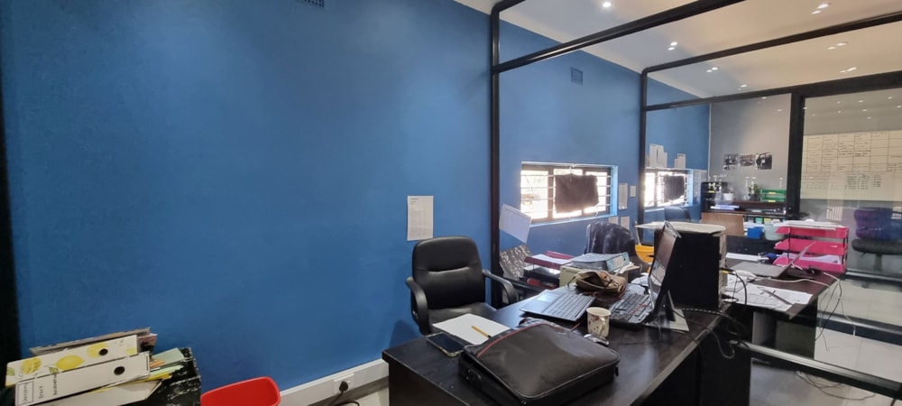 Commercial industrial property for sale in Grosvenor, Port Shepstone - 1PX1643971