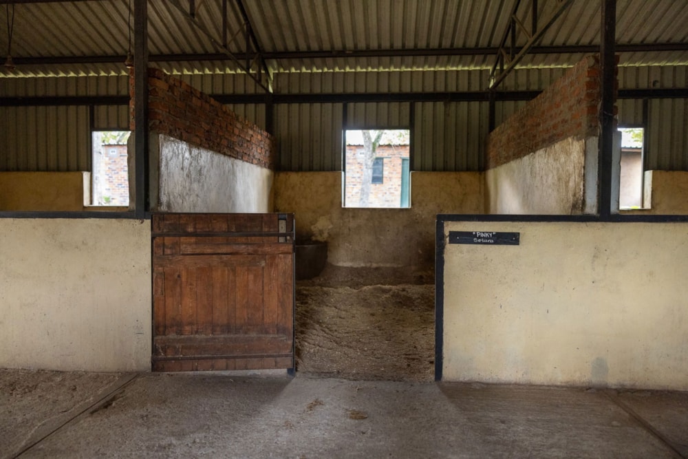 House for sale in Ruwa, Zimbabwe - 3ZB1644097 House for sale in Ruwa, Zimbabwe - 3ZB1644097