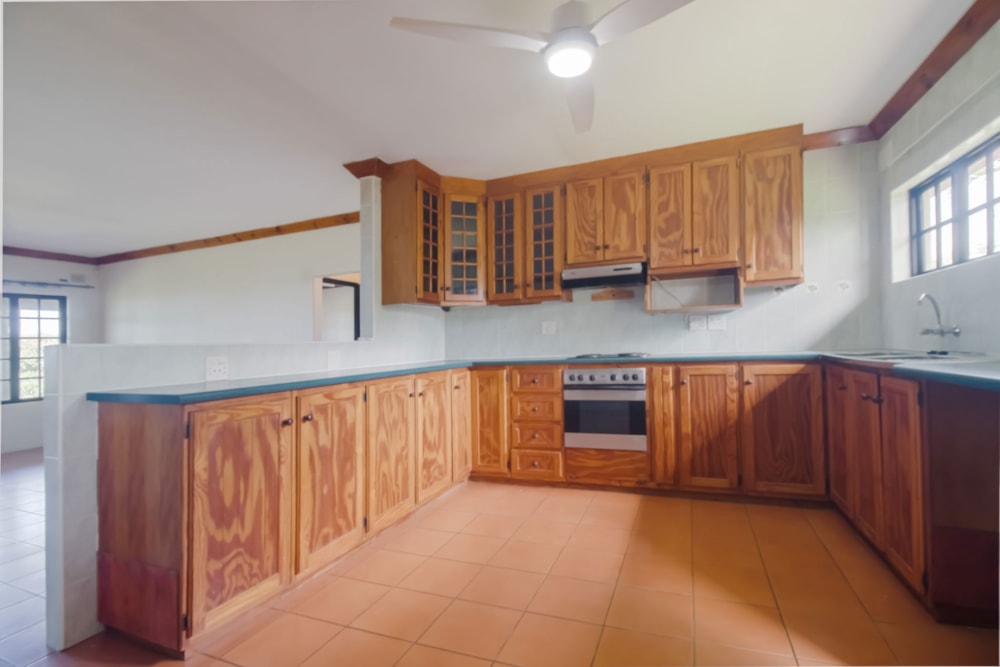 House for sale in Port Edward - 1PD1644077