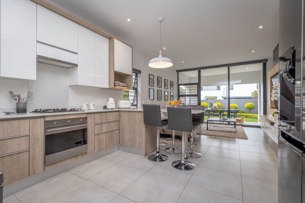 Security estate home for sale in Pinehaven - 1KR1716827 Security estate home for sale in Pinehaven - 1KR1716827