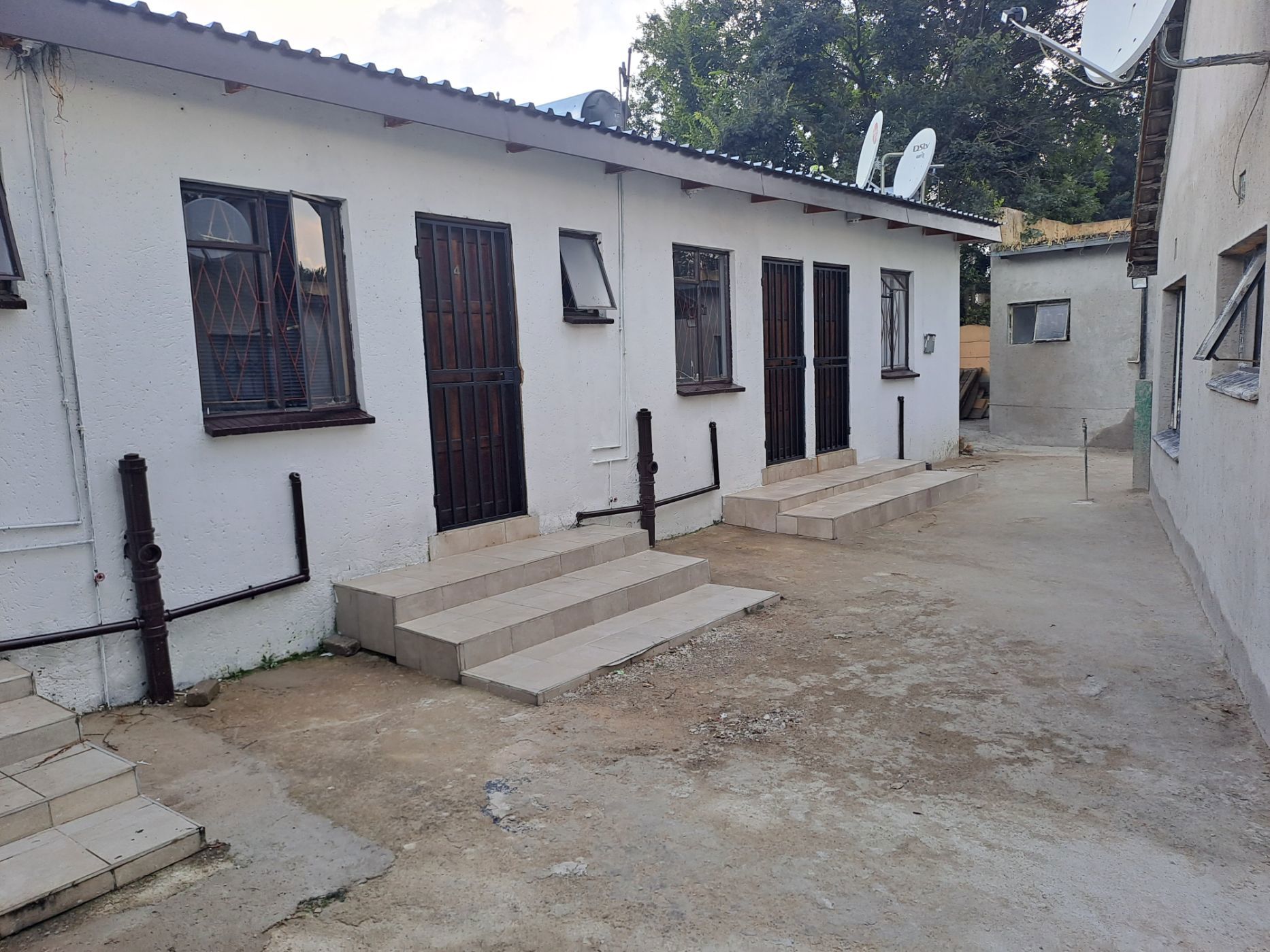 Cottage to rent in Rhodesfield - ENL1737446