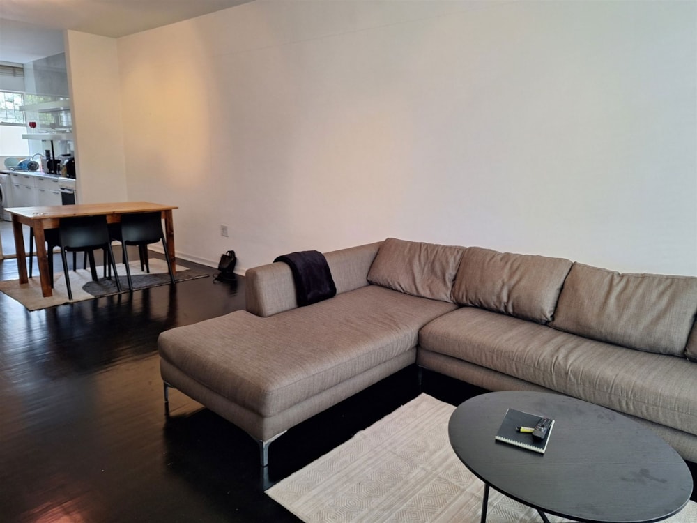 Apartment to rent in Illovo - JBL1733729