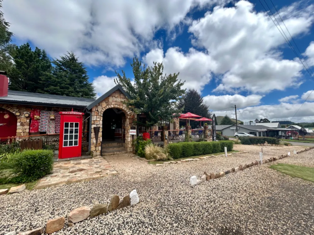 Commercial Building sold in Dullstroom - 1DS1643951 Commercial Building sold in Dullstroom - 1DS1643951