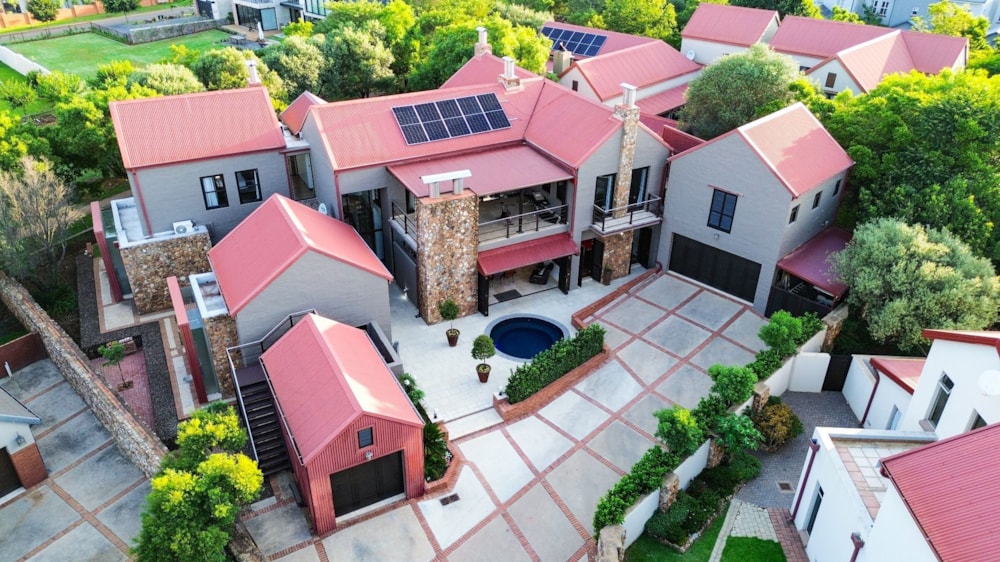 Security estate home for sale in Southdowns Estate - CN1575652