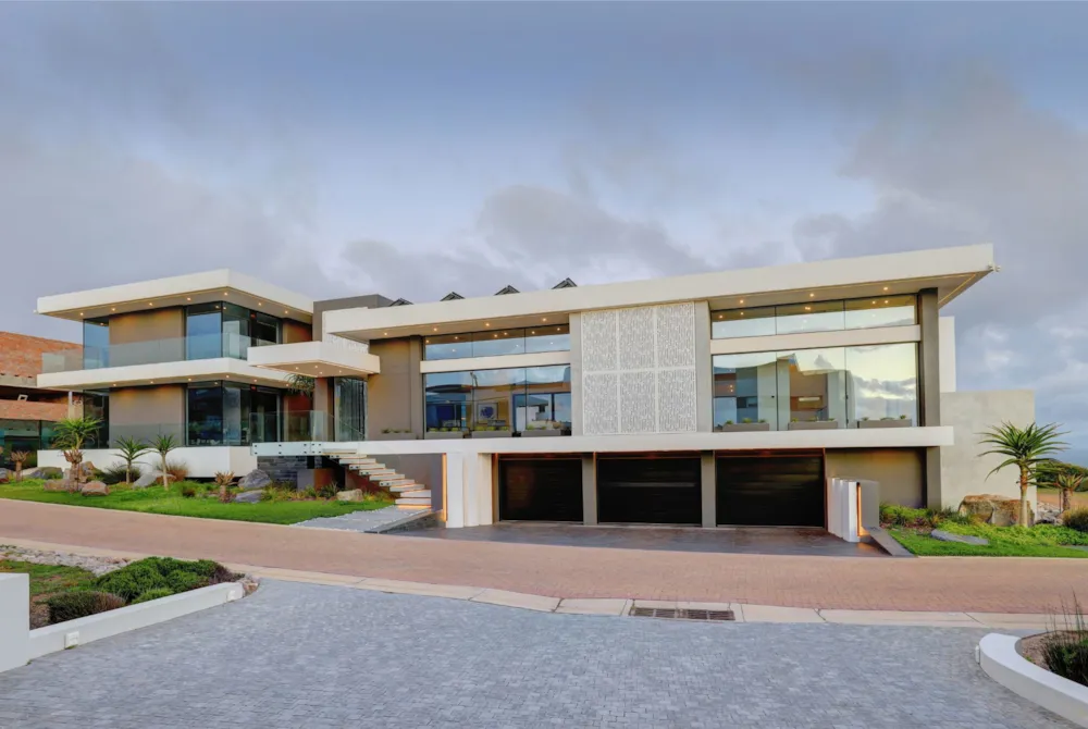 Double-storey house for sale in Pinnacle Point Golf Estate - 1MB1644522