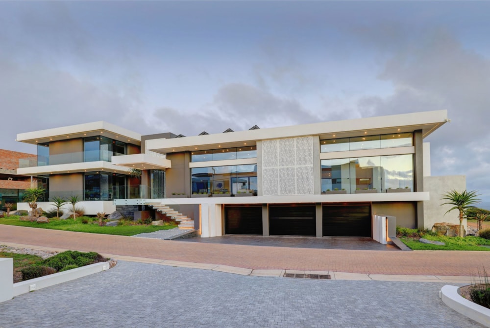 Double-storey house for sale in Pinnacle Point Golf Estate - 1MB1644522 Double-storey house for sale in Pinnacle Point Golf Estate - 1MB1644522