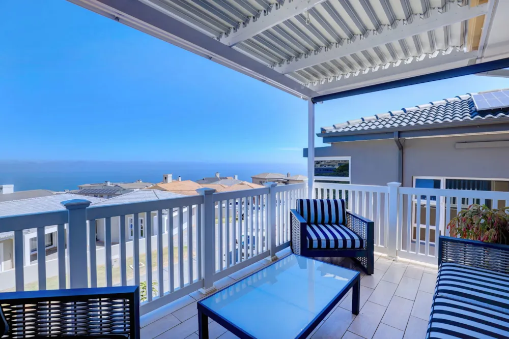 House for sale in Pinnacle Point Golf Estate - 1MB1644989