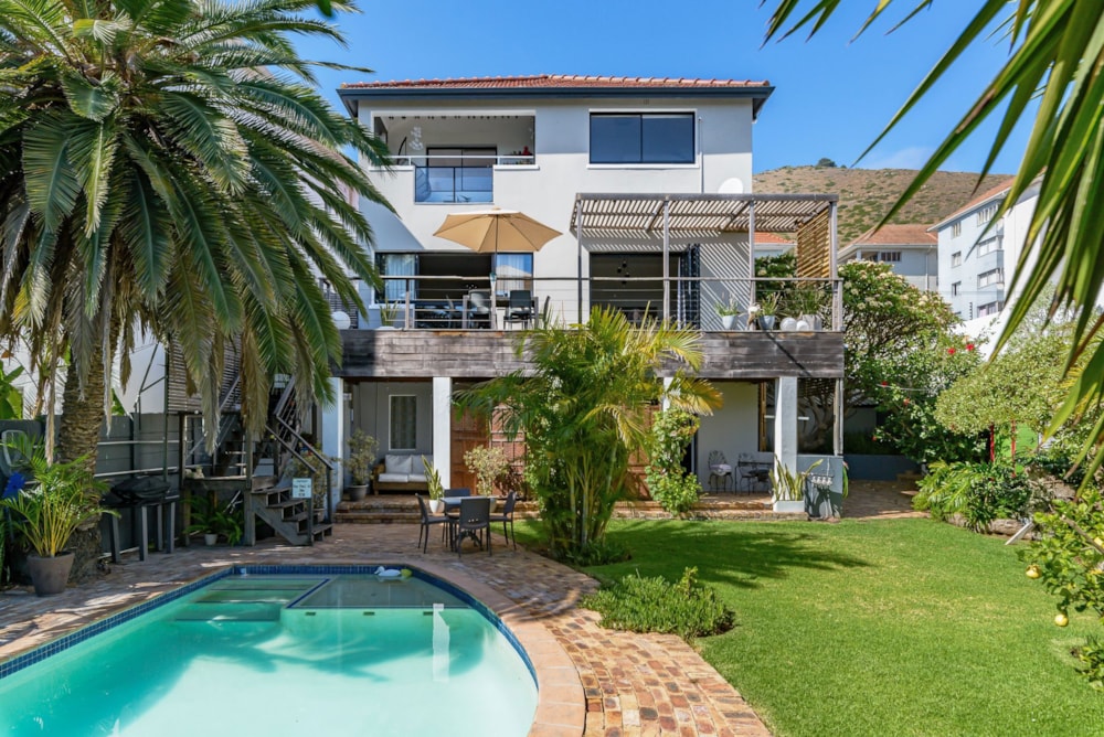 House for sale in Green Point, Cape Town - AS1706557 House for sale in Green Point, Cape Town - AS1706557