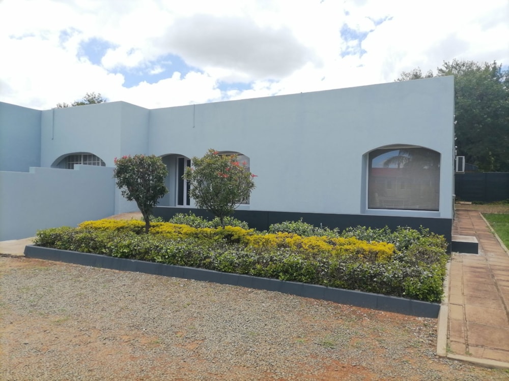 Commercial office to rent in Hutten Heights - 1NW1730777