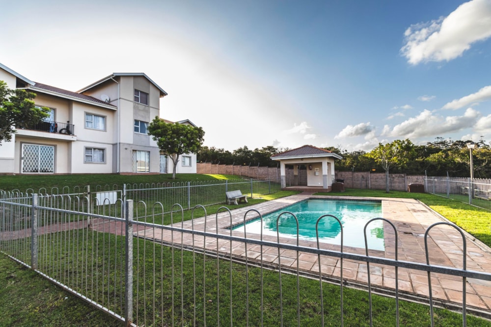 Apartment for sale in Beacon Bay - 1ET1643953