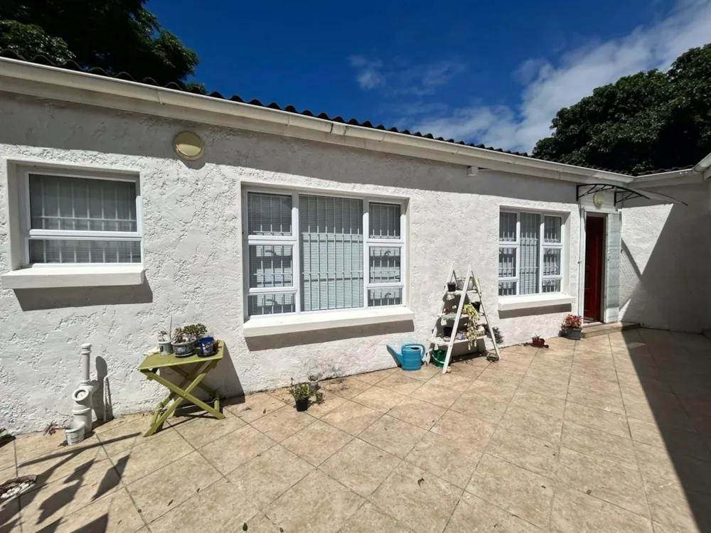 House let in Port Alfred - 1PF1736036