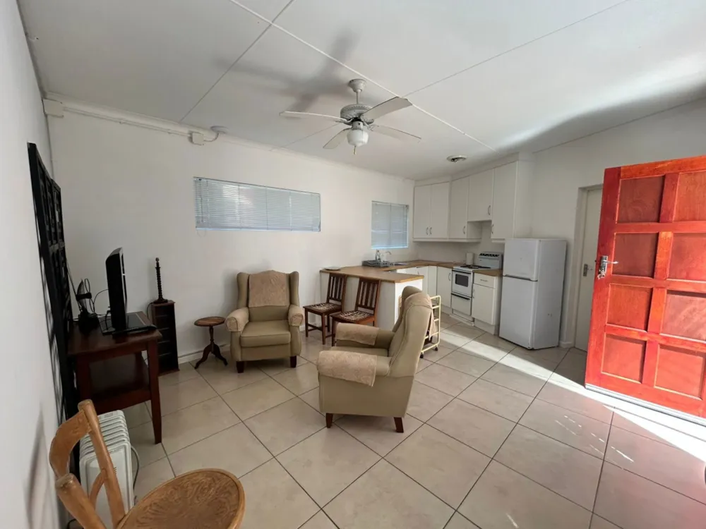 House let in Port Alfred - 1PF1736036