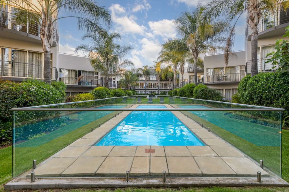 Apartment for sale in Oaklands, Johannesburg - HP1698330 Apartment for sale in Oaklands, Johannesburg - HP1698330