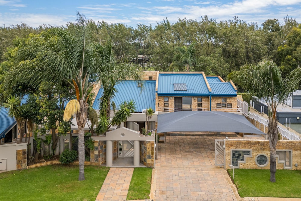 House sold in Farrarmere - EN1643192